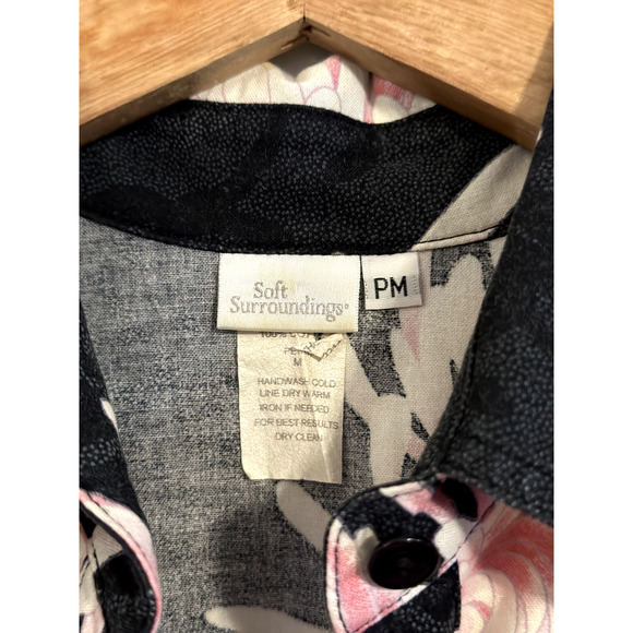 Soft Surroundings Petite Medium Black Top Button Up 3/4 Sleeve Pink Floral Print - Picture 3 of 9